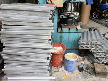 NHÔM 1050 ỨNG DỤNG TRONG KHAY BÁNH MÌ